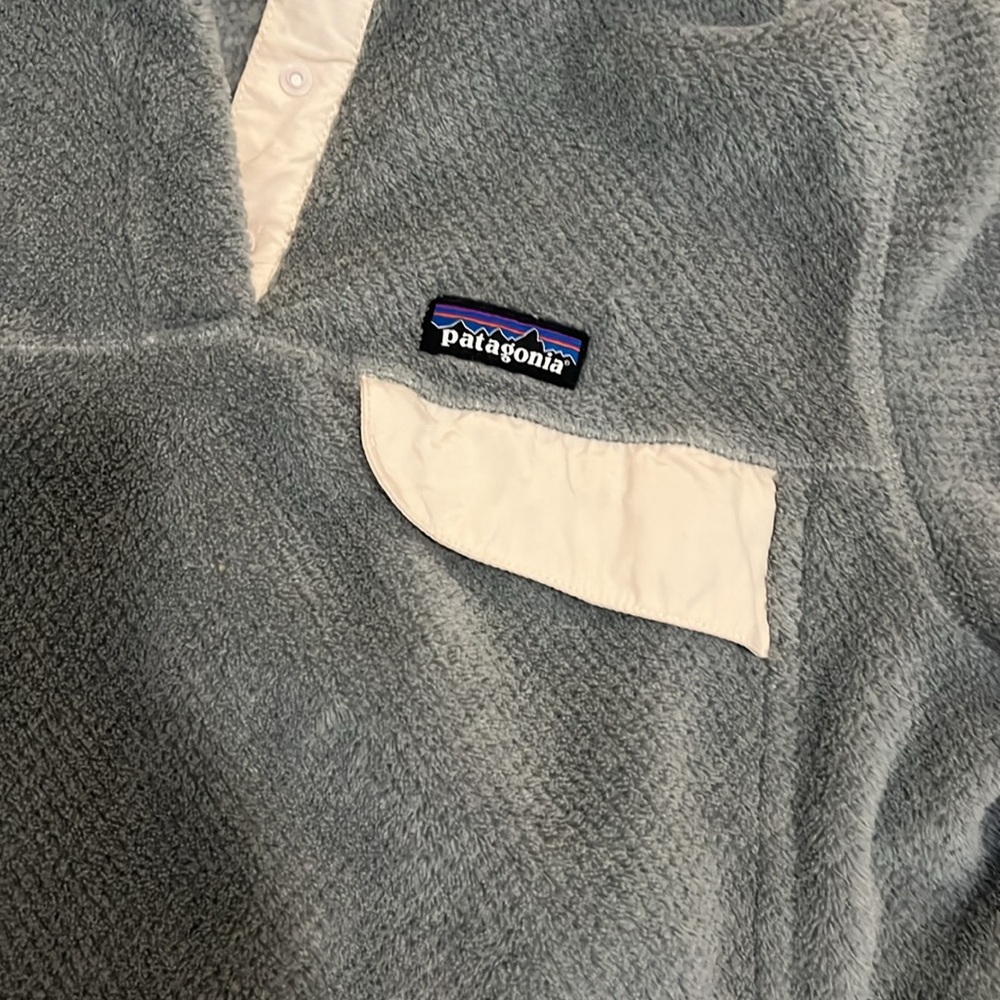 Patagonia pull over - Picture 2 of 2
